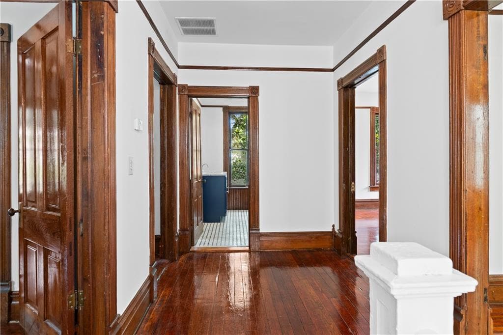 2 bedroom, 1 bathroom, 3,160 sq ft duplex for rent at 235 Elizabeth B, Atlanta, GA 30307 for $3,400 a month — photo 4
