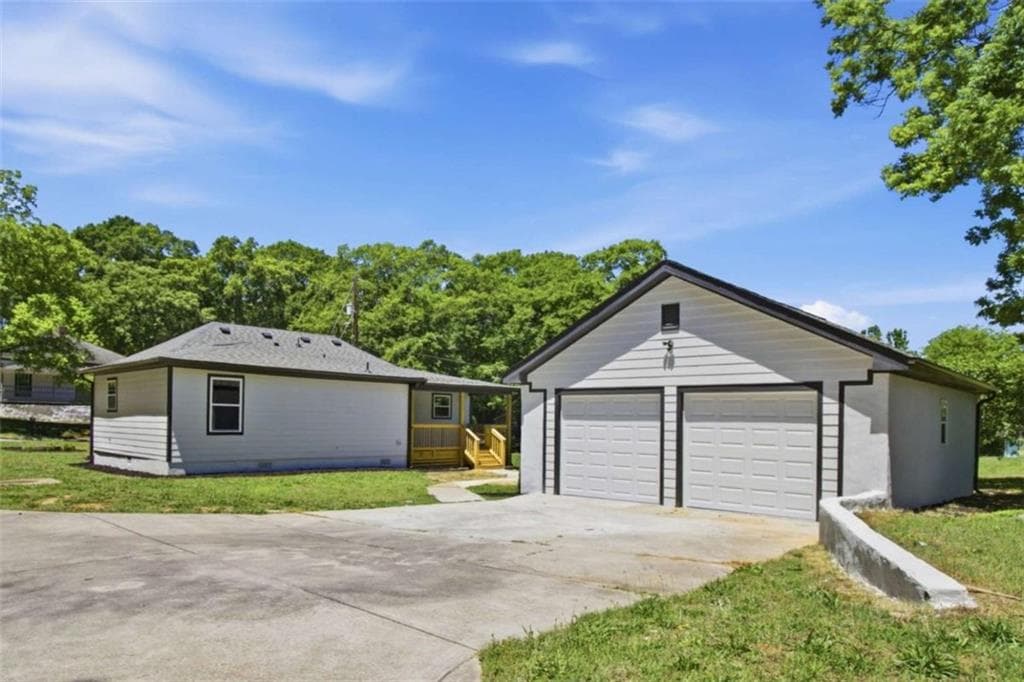 3 bedroom, 2 bathroom, 1,408 sq ft single family residence for sale at 1737 Yellow Street, Conyers, GA 30012 — photo 4