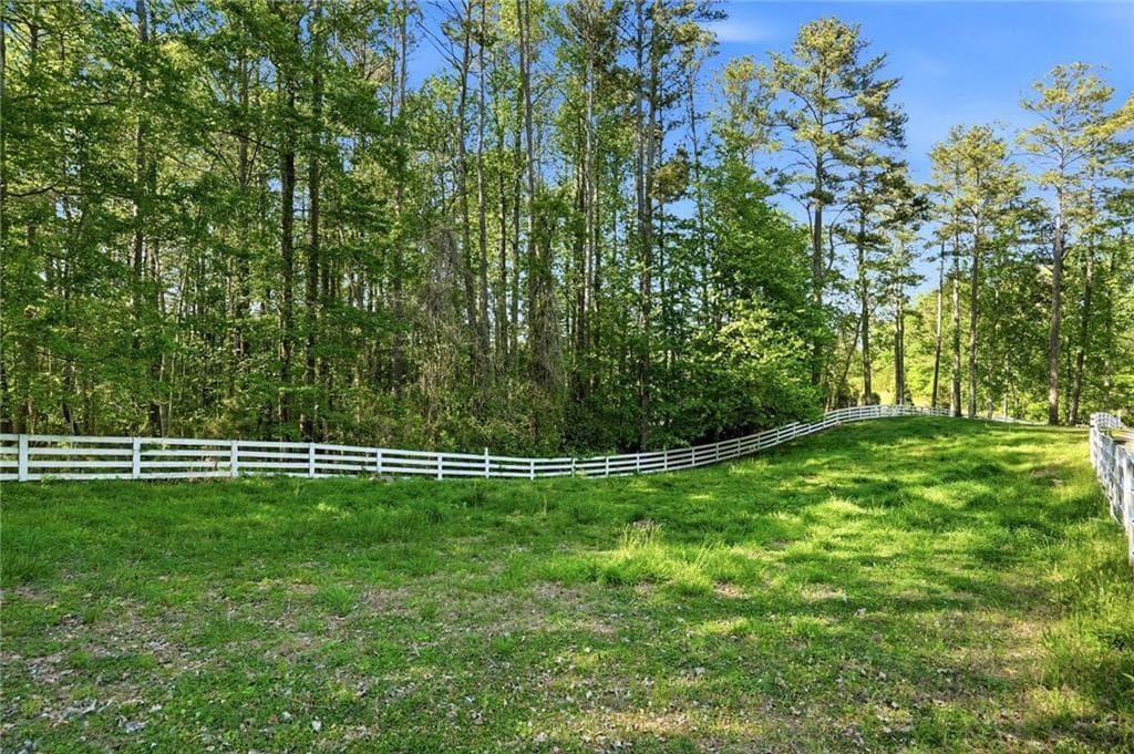 5 bedroom, 4 bathroom, 4,185 sq ft single family residence for rent at 13770 Birmingham Highway, Milton, GA 30004 for $6,000 a month — photo 8