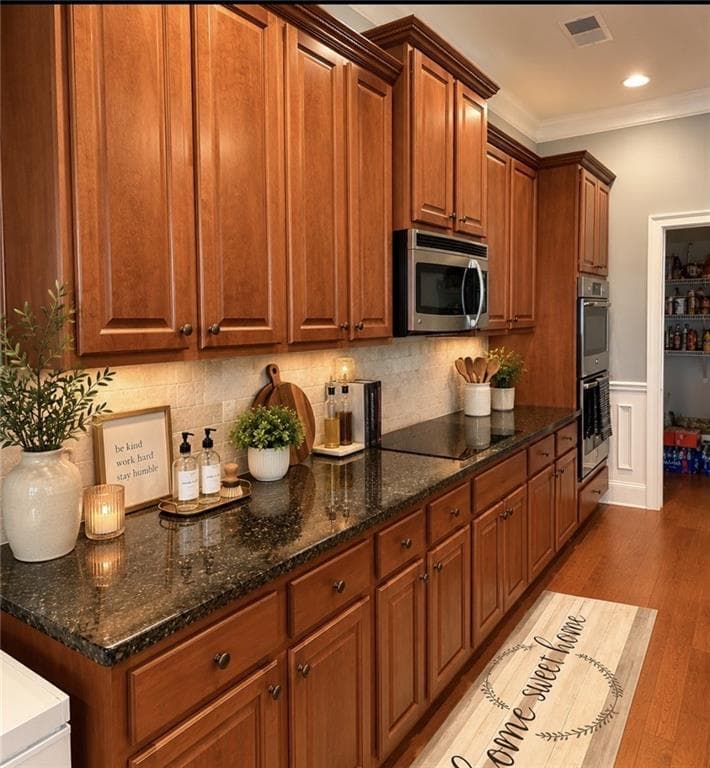 6 bedroom, 5 bathroom, 6,104 sq ft single family residence for sale at 105 Way Point Drive, Stockbridge, GA 30281 — photo 10