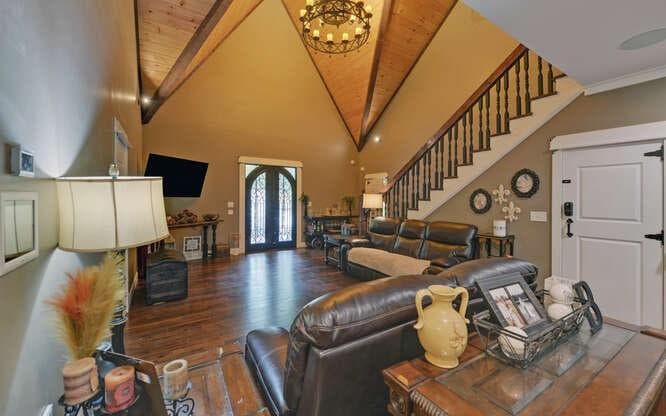 4 bedroom, 5 bathroom, 5,532 sq ft single family residence for sale at 1330 Mccannon Morris Road, Hull, GA 30646 — photo 2