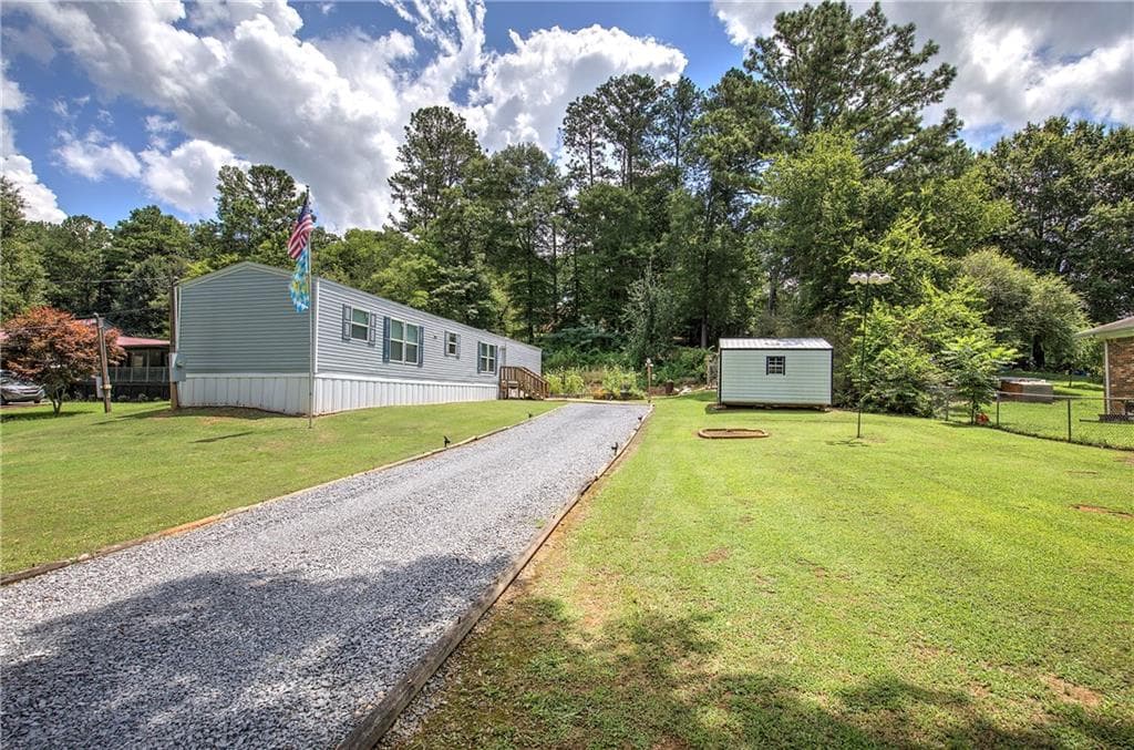3 bedroom, 2 bathroom, 1,190 sq ft single family residence for sale at 115 Webberdale Drive, Plainville, GA 30733 — photo 3