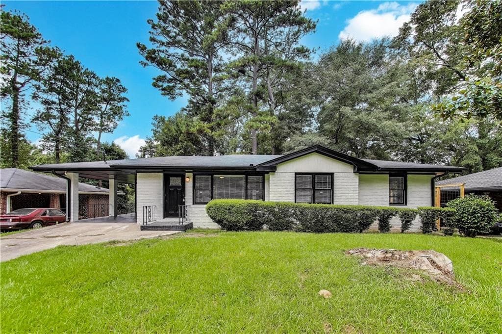 3 bedroom, 2 bathroom, 1,256 sq ft single family residence for sale at 3110 Rollingwood Lane, Atlanta, GA 30316