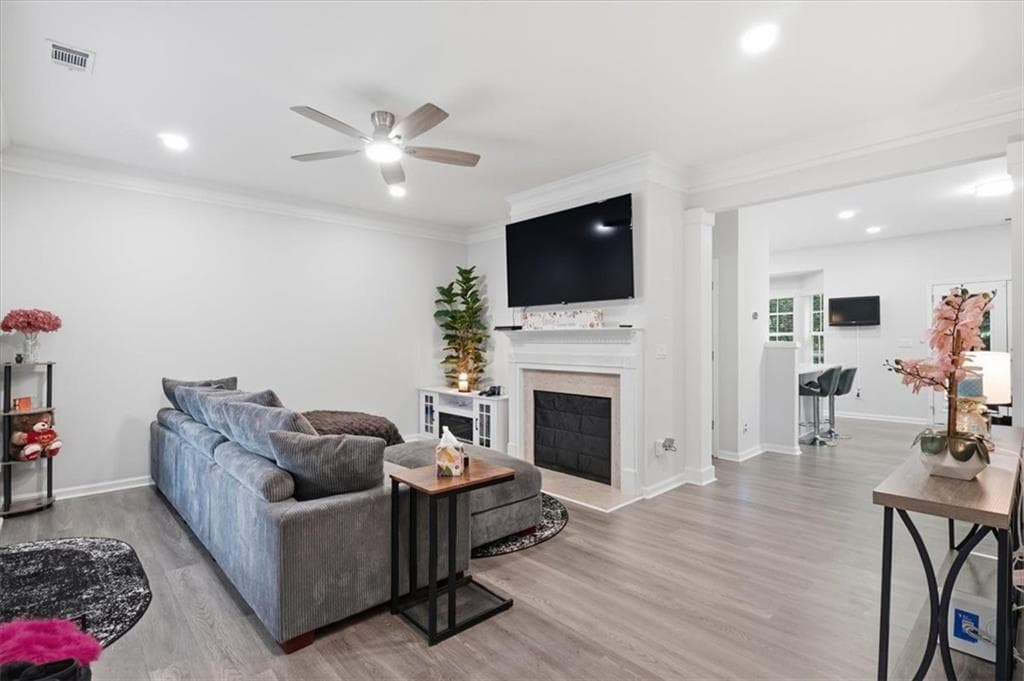 3 bedroom, 4 bathroom, 1,740 sq ft townhouse for sale at 4948 Oak Meadow Lane, Oakwood, GA 30566 — photo 6