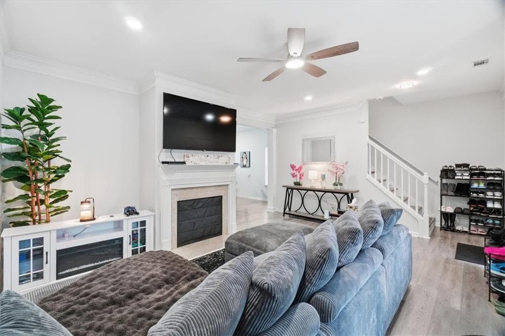 3 bedroom, 4 bathroom, 1,740 sq ft townhouse for sale at 4948 Oak Meadow Lane, Oakwood, GA 30566 — photo 7