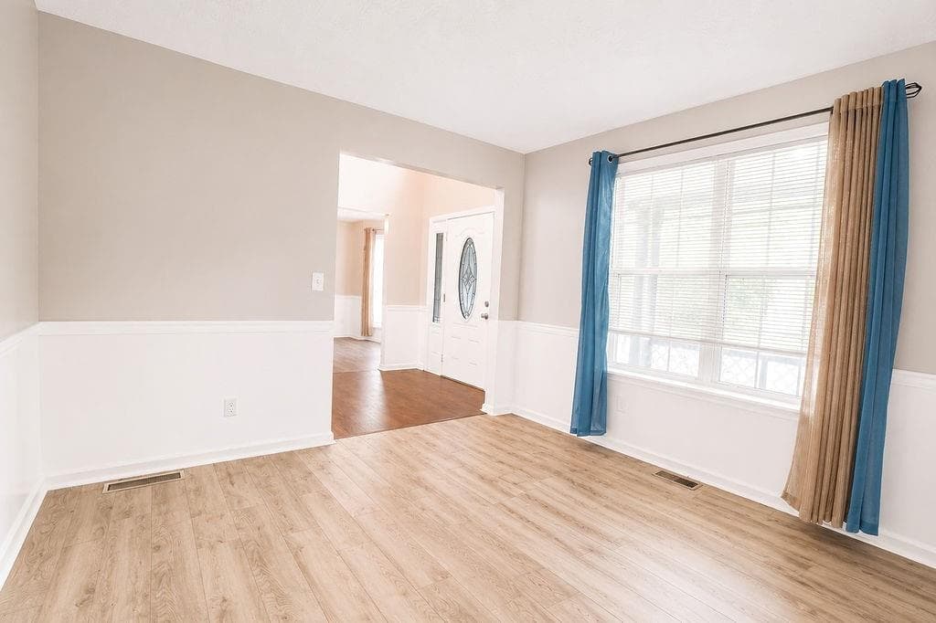 6 bedroom, 4 bathroom single family residence for sale at 775 Stonemill Manor, Lithonia, GA 30058 — photo 8