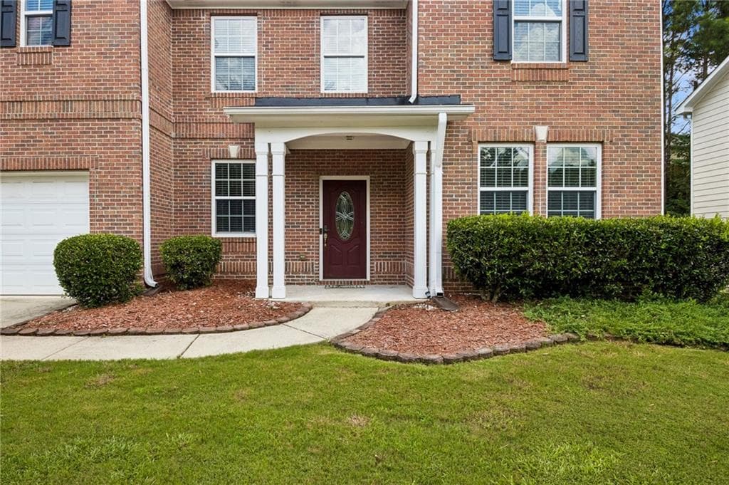 5 bedroom, 3 bathroom, 3,530 sq ft single family residence for sale at 1178 Sparkling Cove Drive, Buford, GA 30518 — photo 5