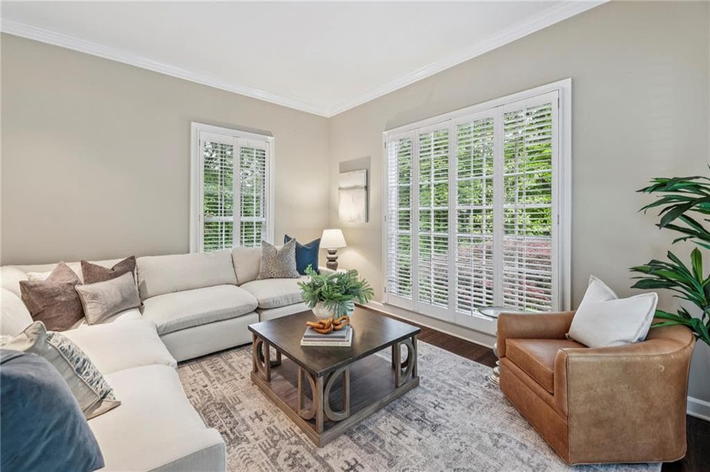 4 bedroom, 5 bathroom single family residence for sale at 5240 Kenbrook Way, Sandy Springs, GA 30327 — photo 6