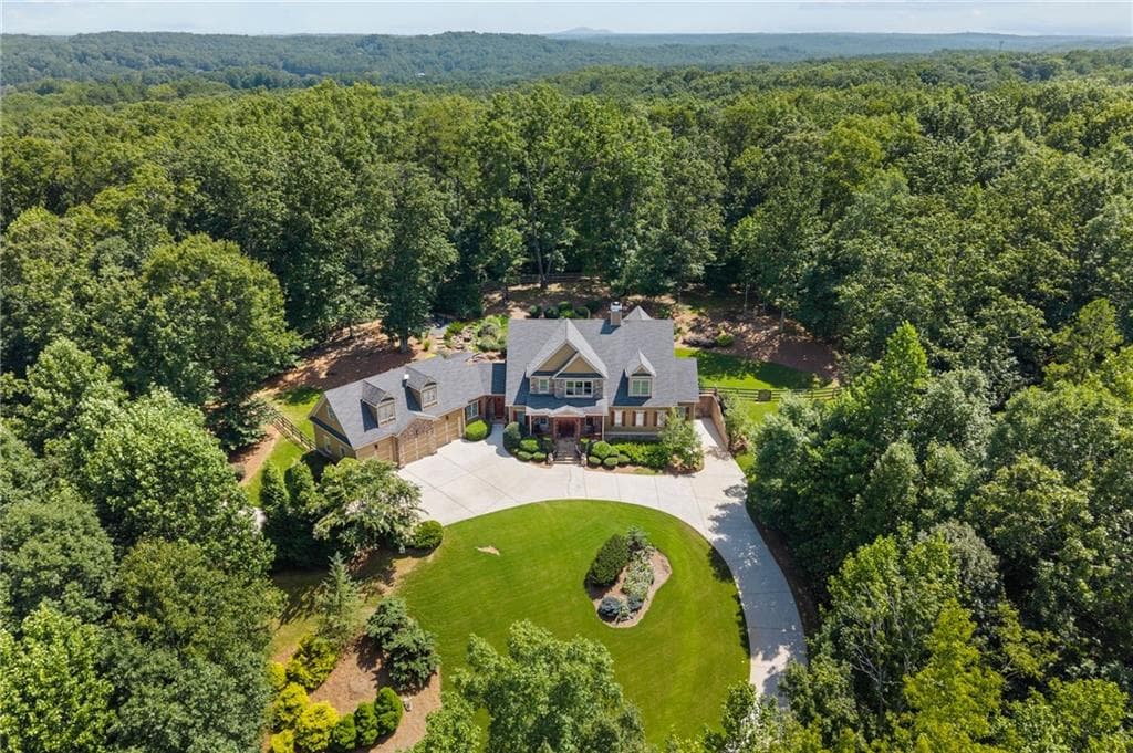 5 bedroom, 6 bathroom, 5,304 sq ft single family residence for sale at 1000 Holly Street, Canton, GA 30114