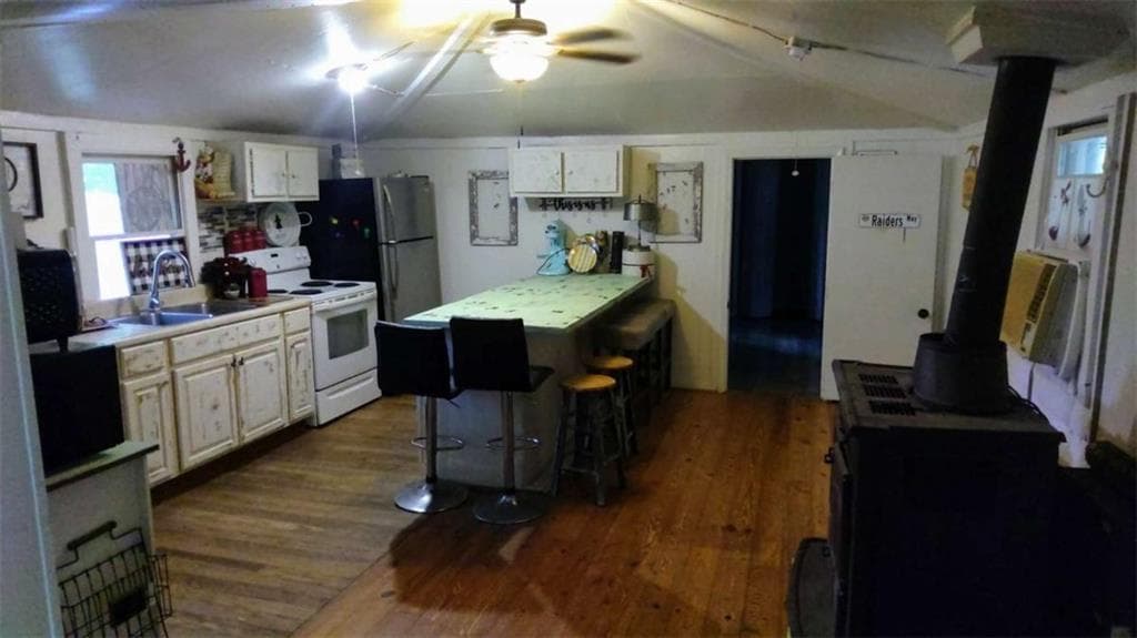3 bedroom, 3 bathroom, 1,632 sq ft single family residence for sale at 1786 Camp Wahsega Road, Dahlonega, GA 30533 — photo 3