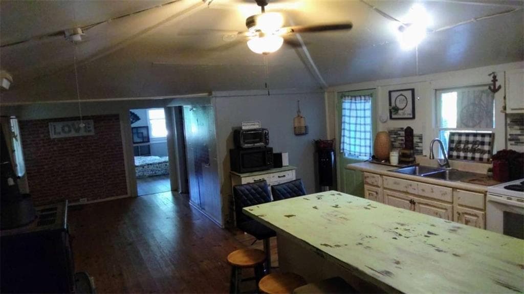 3 bedroom, 3 bathroom, 1,632 sq ft single family residence for sale at 1786 Camp Wahsega Road, Dahlonega, GA 30533 — photo 6
