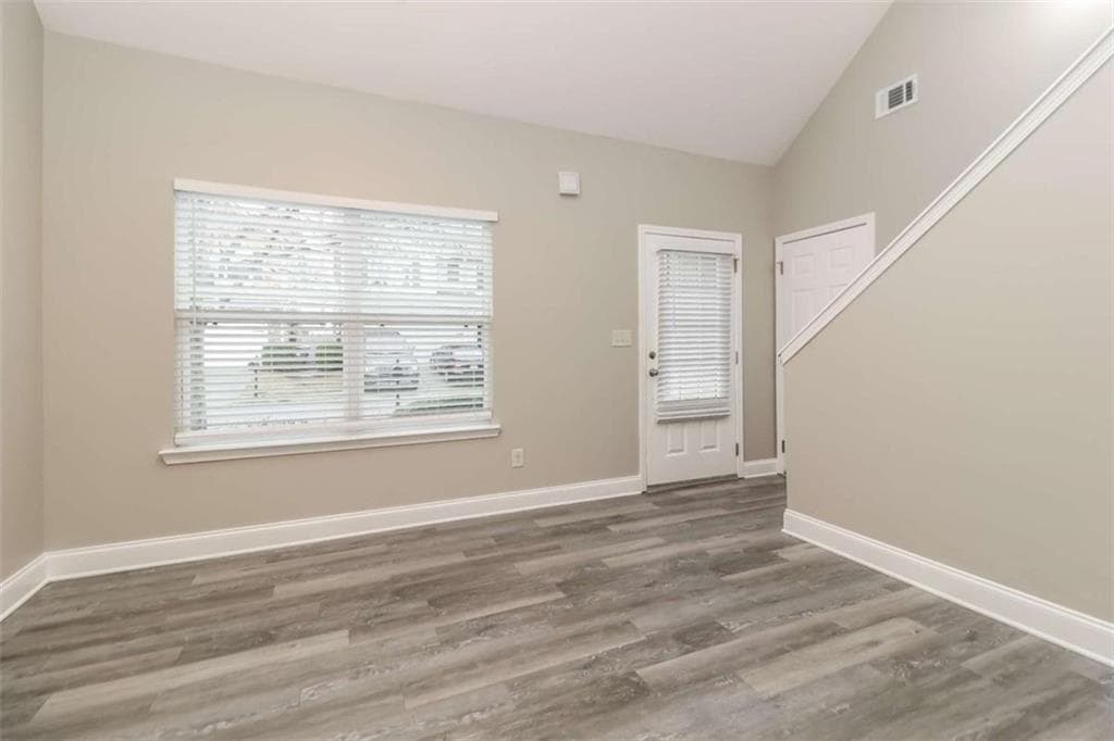 3 bedroom, 3 bathroom, 1,476 sq ft single family residence under contract at 14 Greenfield Drive, Dawsonville, GA 30534 — photo 10