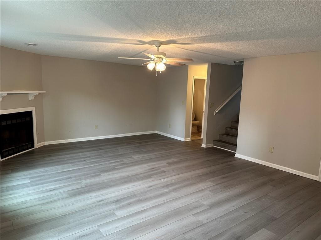 2 bedroom, 3 bathroom, 1,428 sq ft townhouse for rent at 1923 Cheatham Woods Drive, Marietta, GA 30008 for $1,700 a month — photo 3