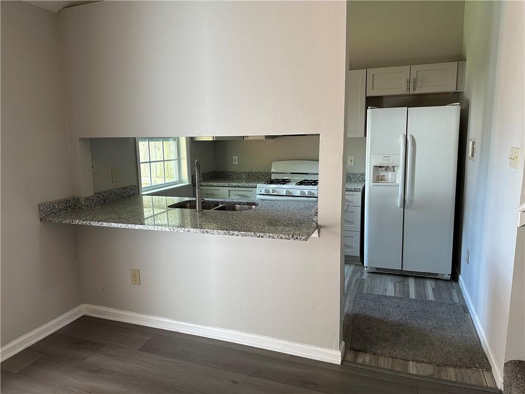 2 bedroom, 3 bathroom, 1,428 sq ft townhouse for rent at 1923 Cheatham Woods Drive, Marietta, GA 30008 for $1,700 a month — photo 6