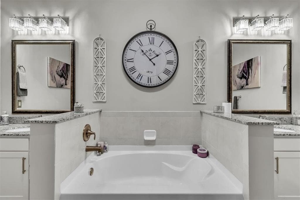 1 bedroom, 1 bathroom, 1,021 sq ft condominium for sale at 3621 Vinings Slope 2525, Atlanta, GA 30339 — photo 4