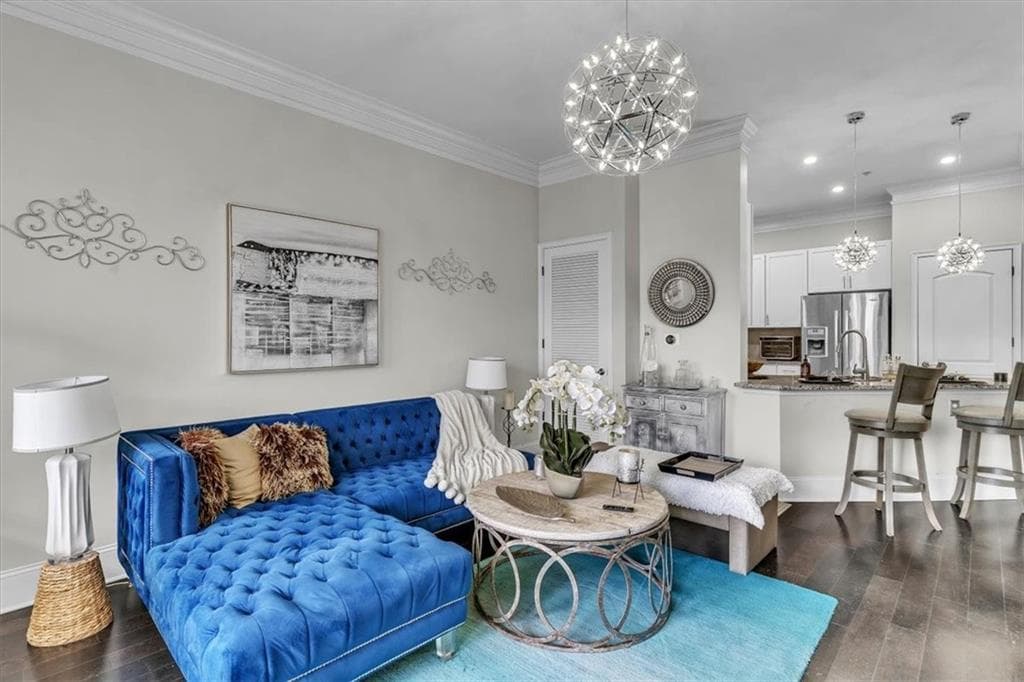 1 bedroom, 1 bathroom, 1,021 sq ft condominium for sale at 3621 Vinings Slope 2525, Atlanta, GA 30339 — photo 8