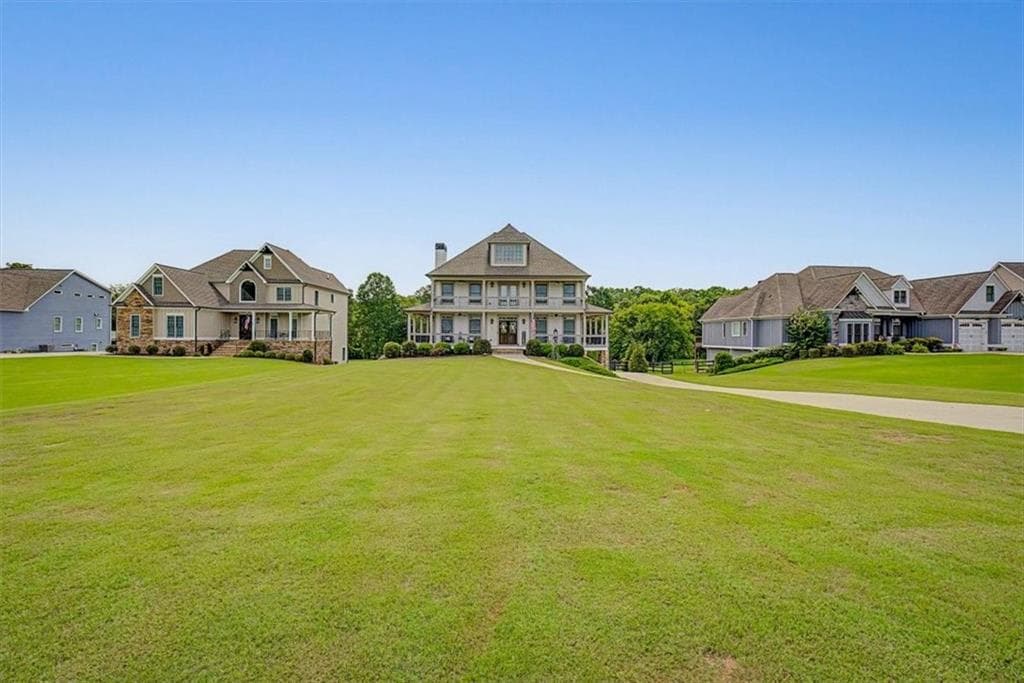 6 bedroom, 5 bathroom, 4,342 sq ft single family residence for sale at 109 River Walk Parkway, Euharlee, GA 30145 — photo 8