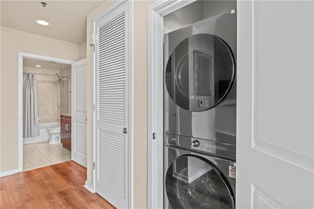 1 bedroom, 1 bathroom, 695 sq ft condominium for sale at 361 17th Street 1021, Atlanta, GA 30363 — photo 8