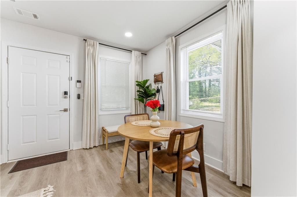3 bedroom, 2 bathroom, 1,200 sq ft single family residence for rent at 2778 Harlan Drive, Atlanta, GA 30344 for $1,950 a month — photo 5
