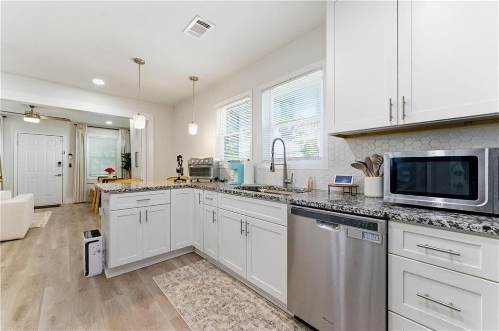 3 bedroom, 2 bathroom, 1,200 sq ft single family residence for rent at 2778 Harlan Drive, Atlanta, GA 30344 for $1,950 a month — photo 7