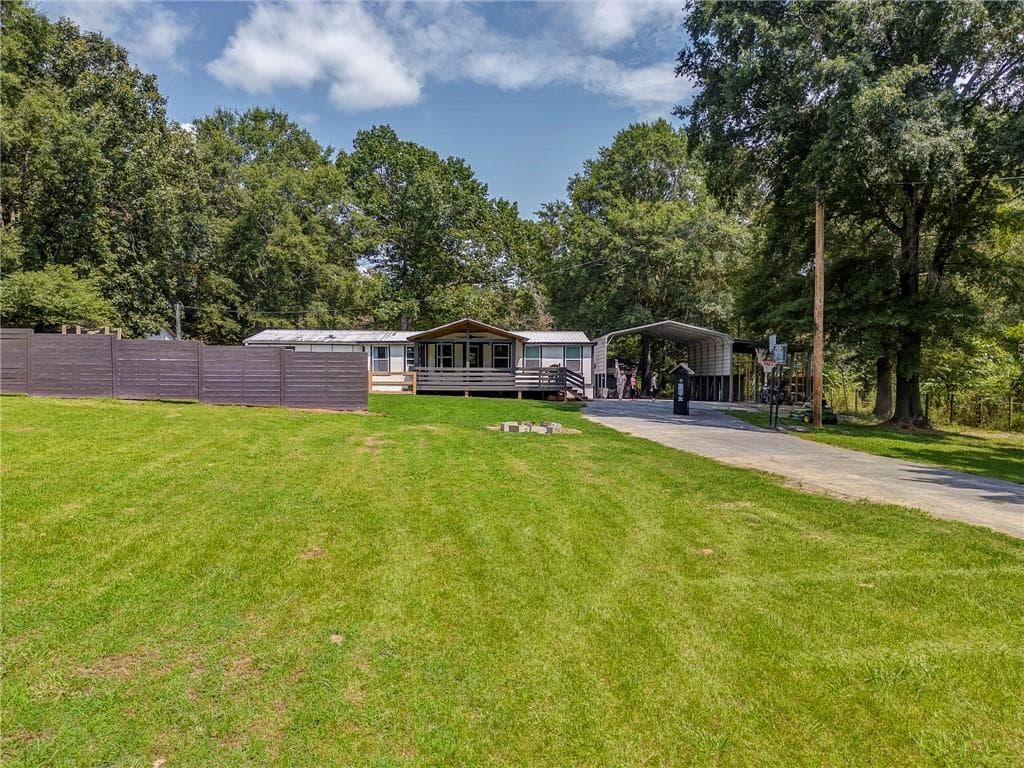4 bedroom, 2 bathroom, 1,848 sq ft single family residence sold at 135 Little Creek Lane, Resaca, GA 30735