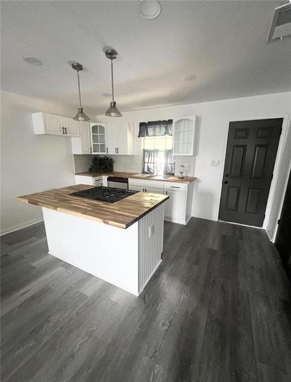 3 bedroom, 2 bathroom, 1,040 sq ft single family residence for rent at 4095 Ester Drive, Atlanta, GA 30331 for $1,995 a month — photo 2