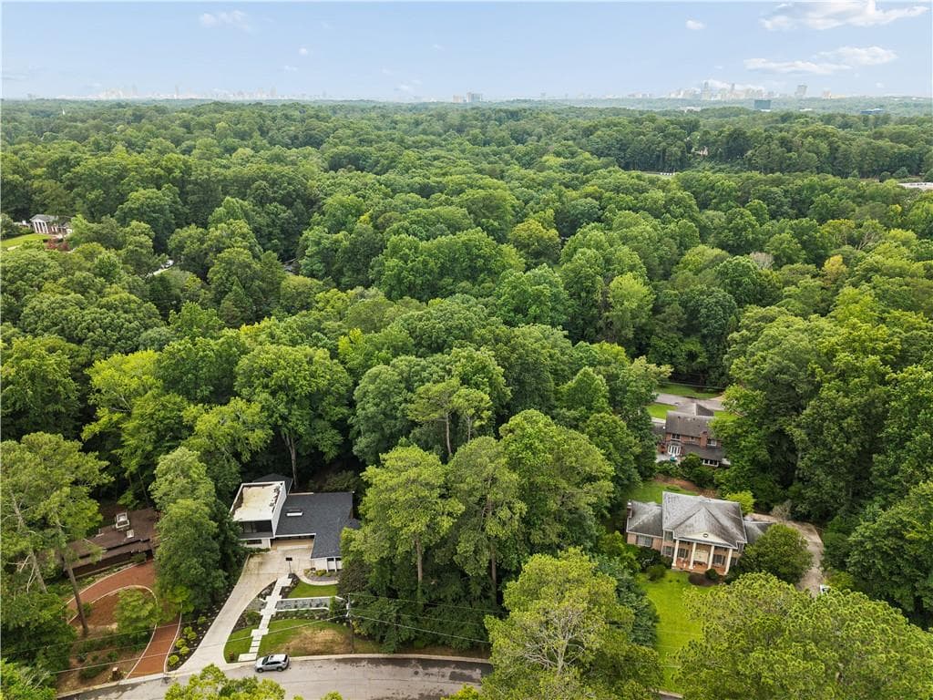 single family residence for sale at 2032 Castleway Drive, Atlanta, GA 30345 — photo 2