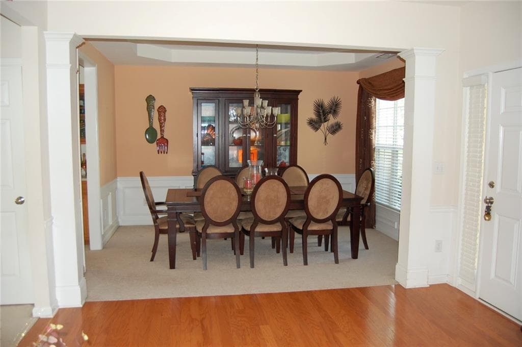 4 bedroom, 3 bathroom, 2,288 sq ft single family residence for rent at 8025 Friarbridge Drive, Suwanee, GA 30024 for $2,680 a month — photo 4