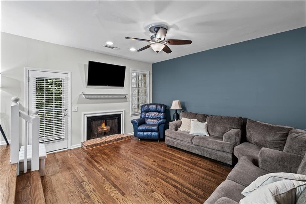 2 bedroom, 3 bathroom, 1,471 sq ft condominium for sale at 1113 Cannongate Crossing, Marietta, GA 30064 — photo 7