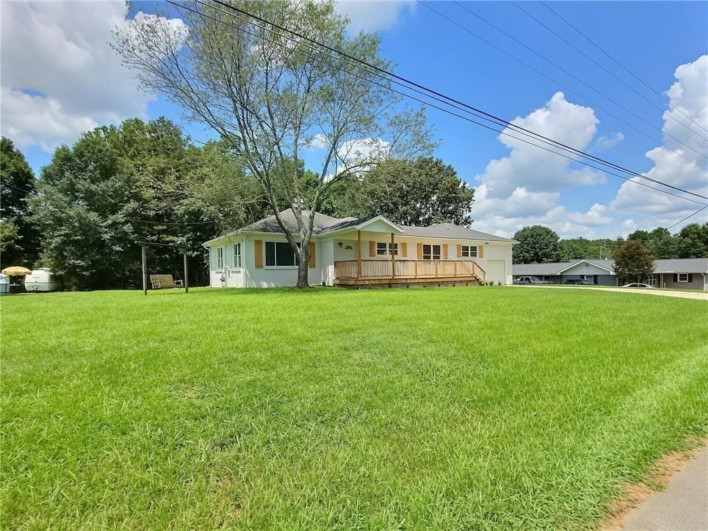 3 bedroom, 2 bathroom, 1,680 sq ft single family residence for sale at 57 Old Stilesboro Road, Cartersville, GA 30120 — photo 4