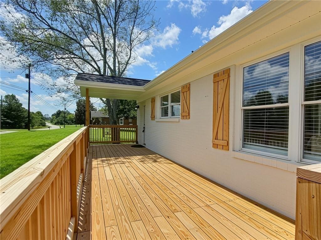 3 bedroom, 2 bathroom, 1,680 sq ft single family residence for sale at 57 Old Stilesboro Road, Cartersville, GA 30120 — photo 5