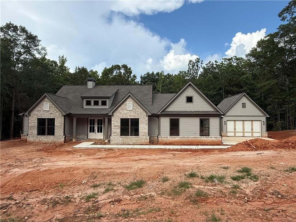 4 bedroom, 4 bathroom, 2,374 sq ft single family residence under contract at 104 Springtime Way, Monroe, GA 30655 — photo 4