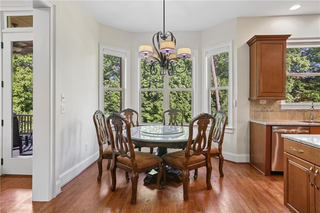 6 bedroom, 5 bathroom, 4,134 sq ft single family residence for sale at 6195 Read Road, Suwanee, GA 30024 — photo 10