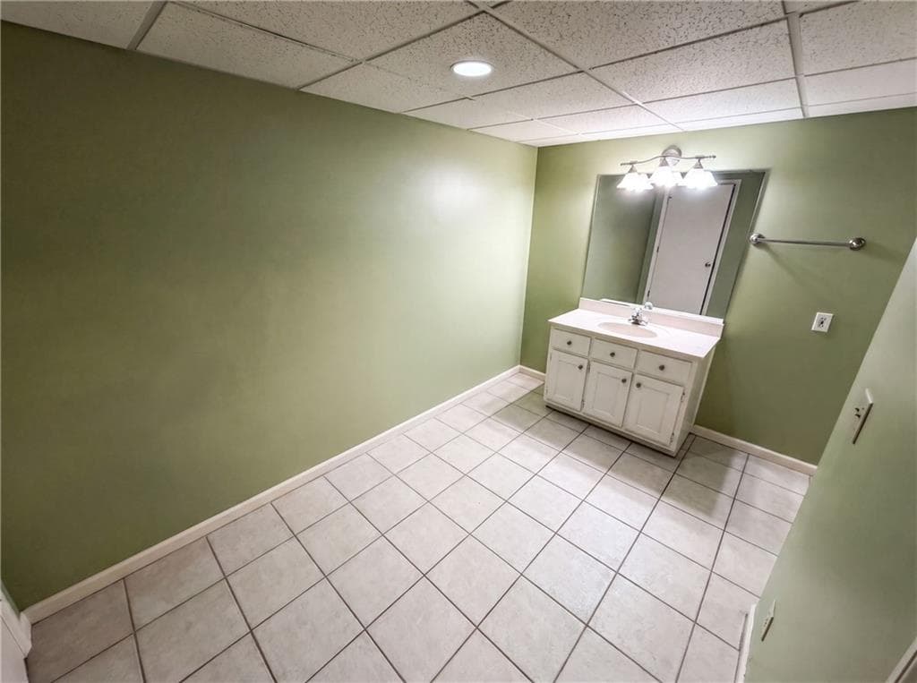 4 bedroom, 4 bathroom, 5,384 sq ft single family residence for sale at 135 N Clublands Court, Johns Creek, GA 30022 — photo 7