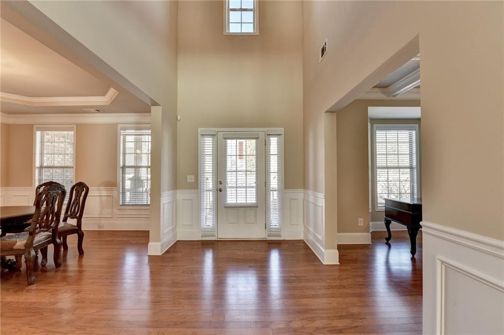 4 bedroom, 5 bathroom, 4,118 sq ft single family residence for sale at 1870 Apollo Drive, Suwanee, GA 30024 — photo 4