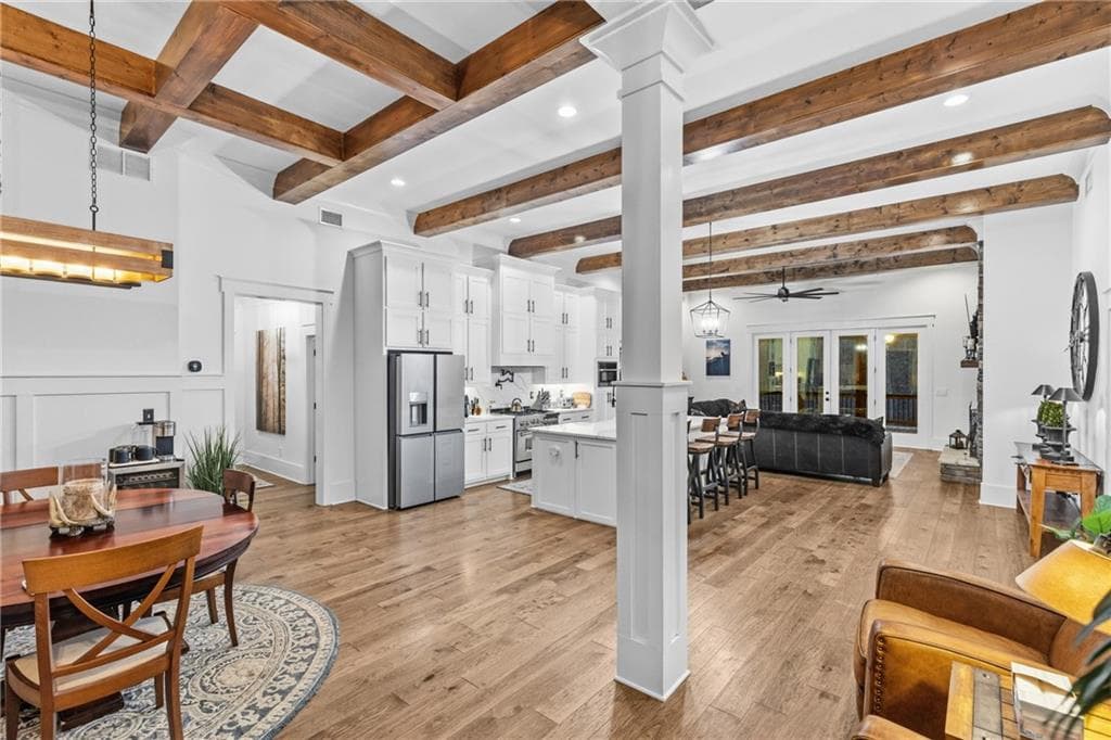 5 bedroom, 4 bathroom, 3,772 sq ft single family residence for sale at 407 Saint Regis Drive, Oxford, GA 30054 — photo 6