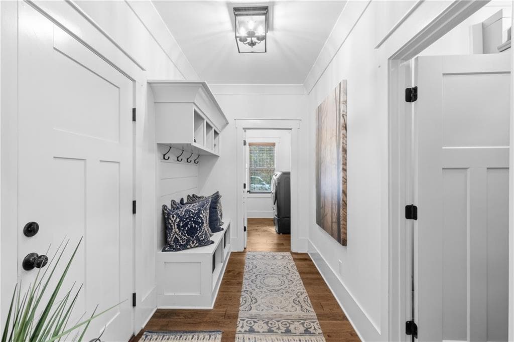 5 bedroom, 4 bathroom, 3,772 sq ft single family residence for sale at 407 Saint Regis Drive, Oxford, GA 30054 — photo 8