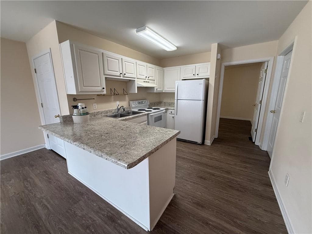 2 bedroom, 2 bathroom, 984 sq ft apartment for rent at 683 Grant Street I, Clarkesville, GA 30523 for $1,400 a month — photo 4