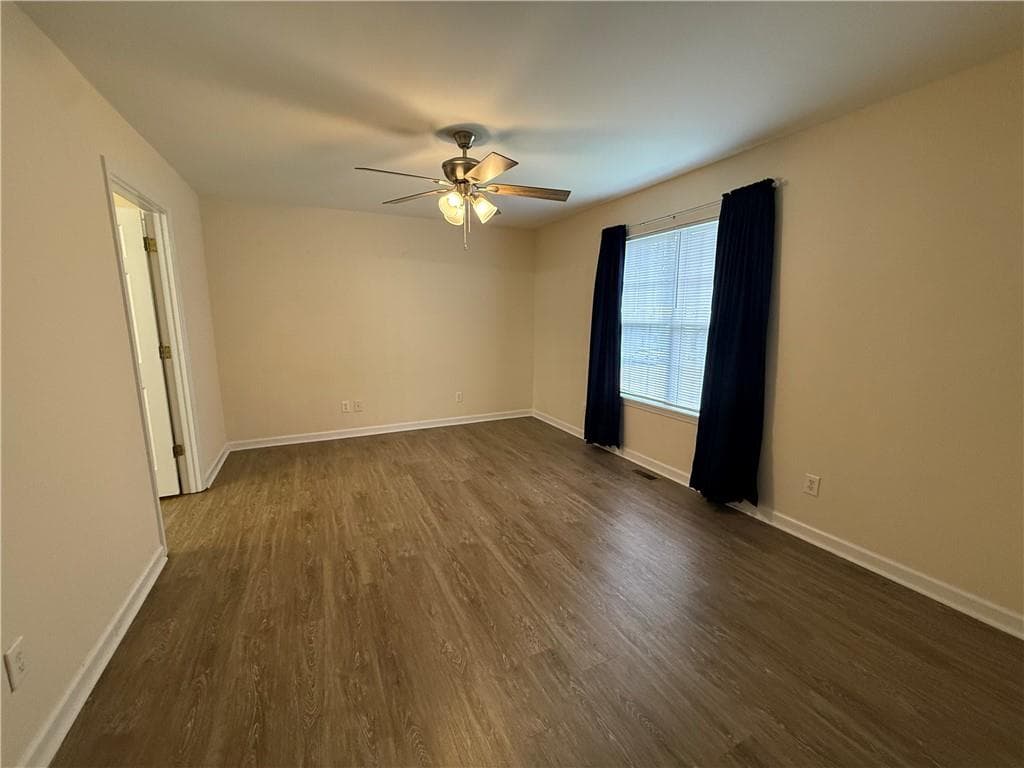 2 bedroom, 2 bathroom, 984 sq ft apartment for rent at 683 Grant Street I, Clarkesville, GA 30523 for $1,400 a month — photo 6