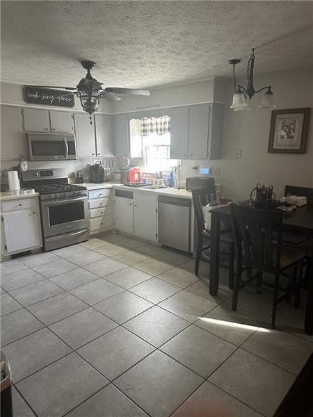 3 bedroom, 2 bathroom, 1,616 sq ft single family residence for sale at 10 Dial Road, Monroe, GA 30655 — photo 3