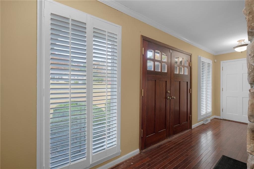 6 bedroom, 4 bathroom, 5,196 sq ft single family residence for sale at 127 Windsor Drive, Calhoun, GA 30701 — photo 9
