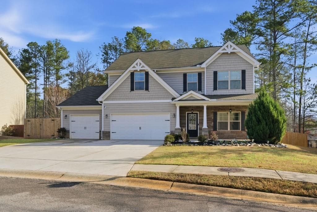4 bedroom, 3 bathroom, 2,220 sq ft single family residence for sale at 330 White Birch Lane, Jefferson, GA 30549