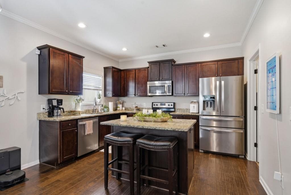 4 bedroom, 3 bathroom, 2,220 sq ft single family residence for sale at 330 White Birch Lane, Jefferson, GA 30549 — photo 9