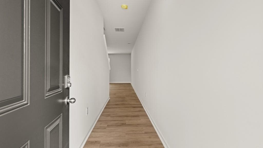 3 bedroom, 3 bathroom, 1,857 sq ft townhouse for sale at 3051 Ryker Road, Gainesville, GA 30507 — photo 2