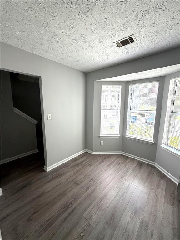2 bedroom, 3 bathroom, 1,162 sq ft townhouse for sale at 3494 Lee Court, Kennesaw, GA 30144 — photo 8