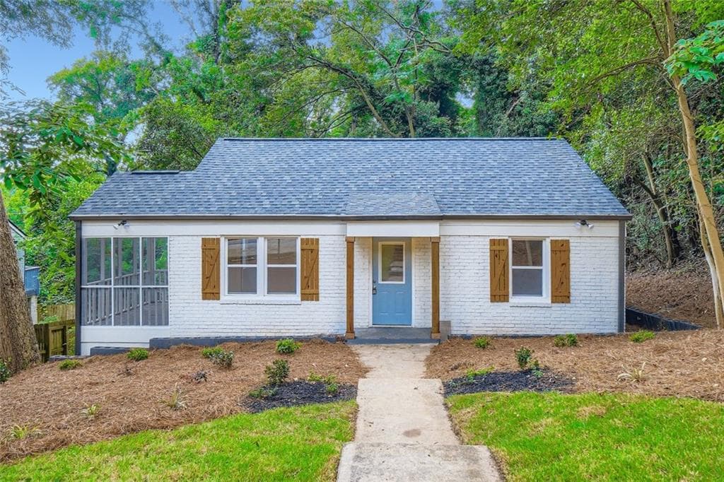 3 bedroom, 1 bathroom, 825 sq ft single family residence for rent at 1191 Beechview Drive, Atlanta, GA 30316 for $1,995 a month — photo 1 of 32
