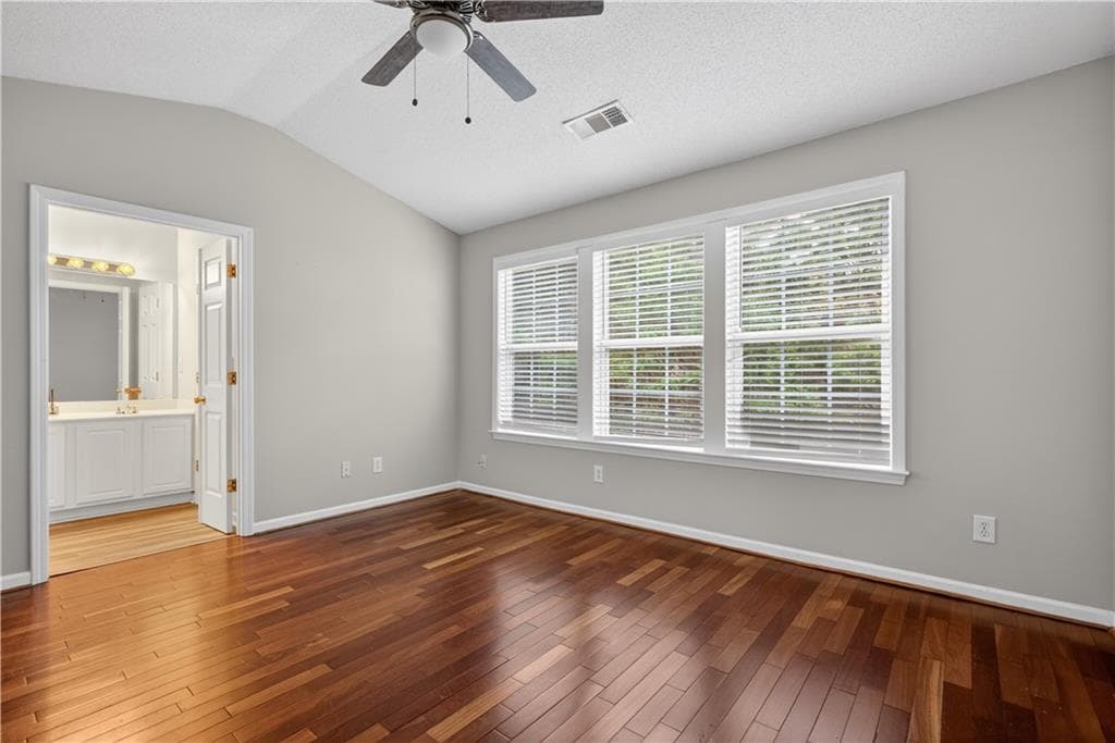 3 bedroom, 3 bathroom, 1,370 sq ft townhouse for rent at 4645 Valais Court 92, Johns Creek, GA 30022 for $2,000 a month — photo 8