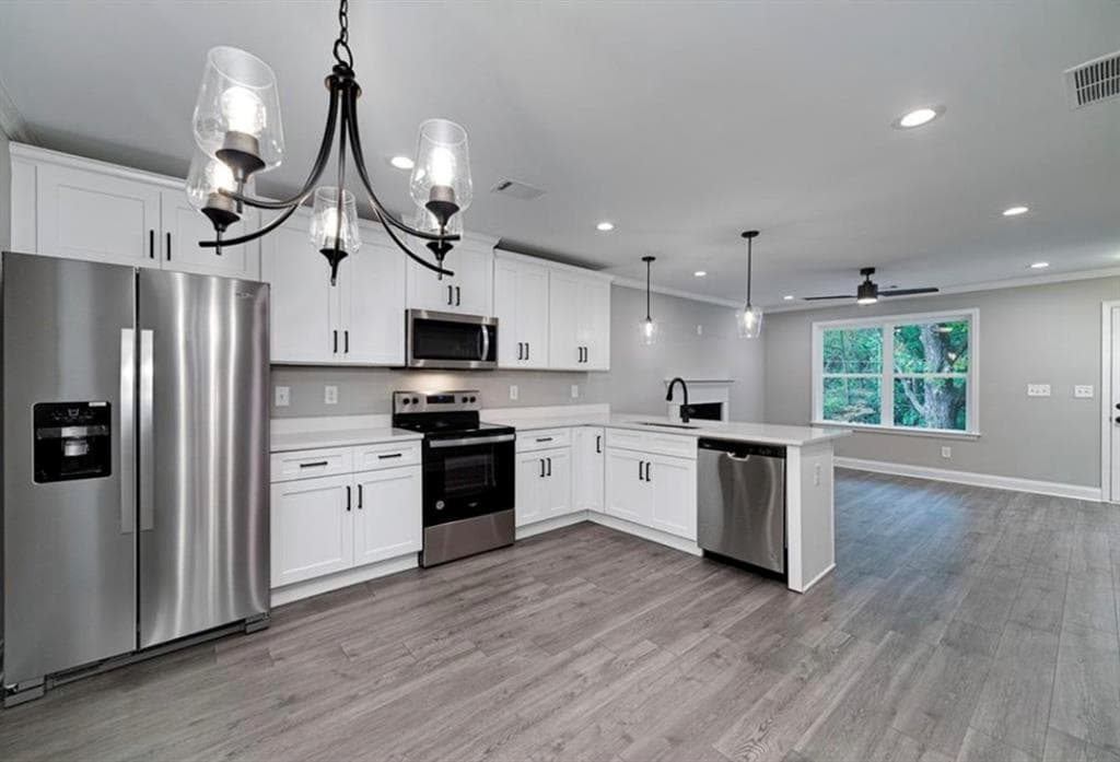 3 bedroom, 3 bathroom, 1,416 sq ft single family residence for rent at 6290 Akins Way, Cumming, GA 30041 for $2,300 a month — photo 7