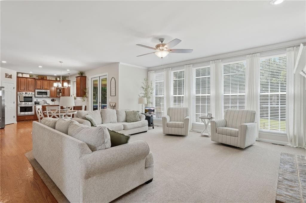 6 bedroom, 4 bathroom, 4,397 sq ft single family residence under contract at 6360 Hampton Rock Lane, Cumming, GA 30041 — photo 9