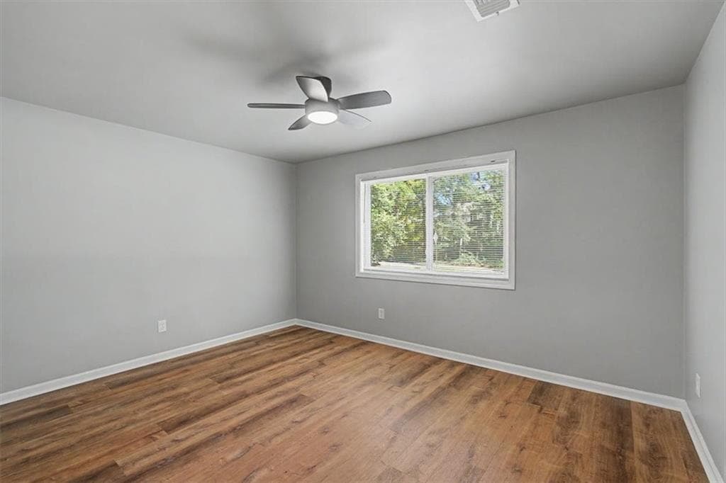 2 bedroom, 1 bathroom, 990 sq ft condominium for rent at 2430 Coosawattee Drive B, Atlanta, GA 30319 for $1,995 a month — photo 7
